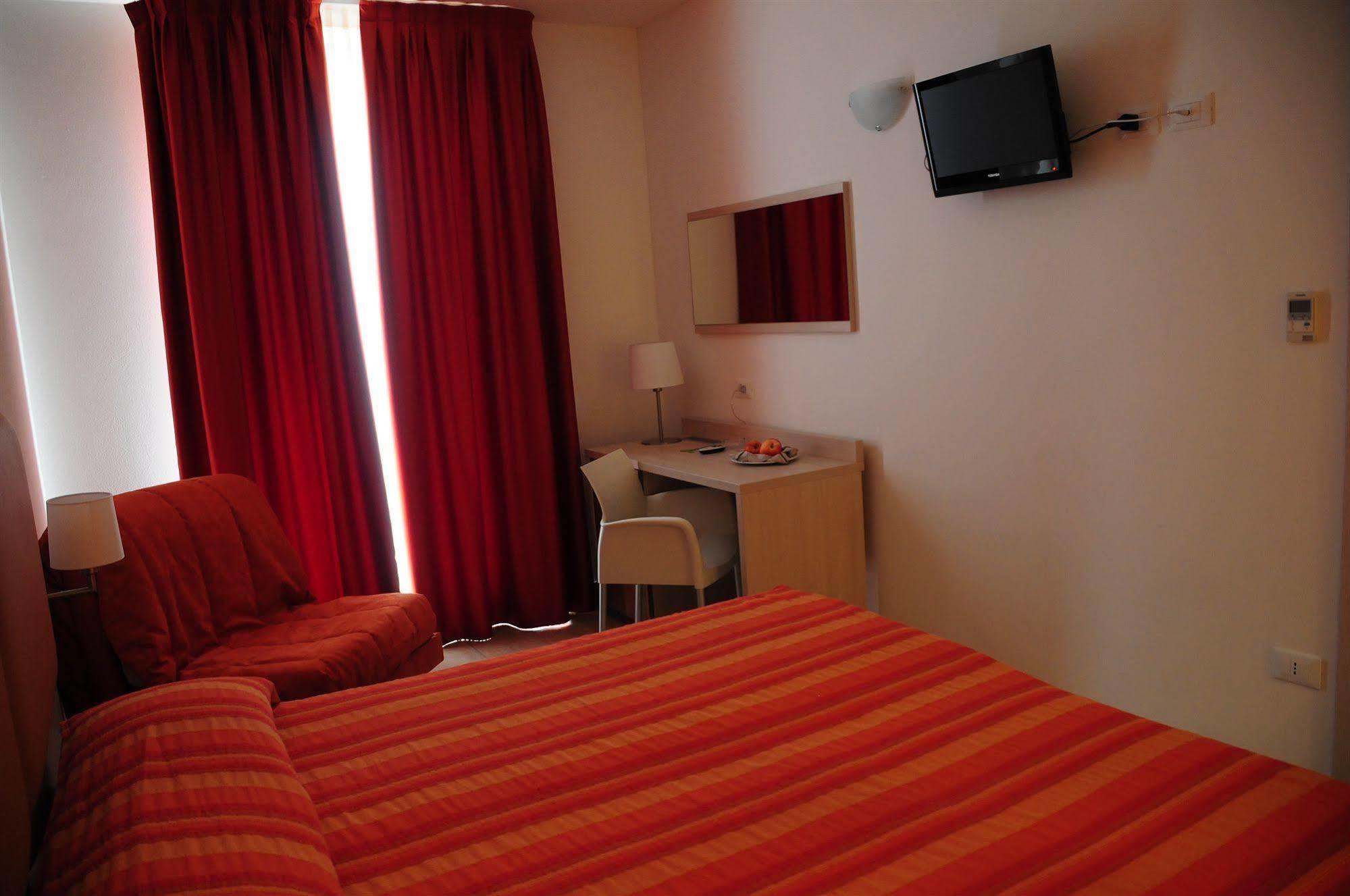Club Village & Hotel Spiaggia Romea Lido di Volano Luaran gambar